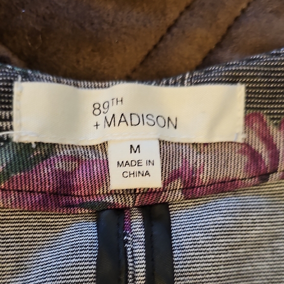 Jacket - Picture 15 of 16